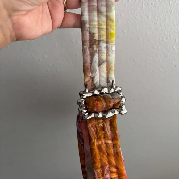 BAGGU x Collina Strada - Cargo Shoulder Bag - Berry Chrysanthemum - Picture 4 of 8